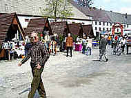 R�ckblicke mit Bildern der bisherigen Kloster-Feste