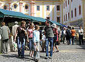R�ckblicke zu den M�rkten im Kloster St. Marienthal