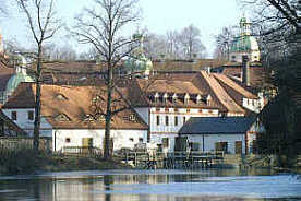 Kloster St. Marienthal direkt am Grenzfluss Nei�e