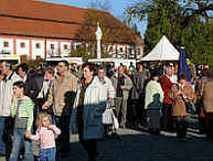 das Kloster St. Marienthal l�dt 4x j�hrlich zu den M�rkten ein